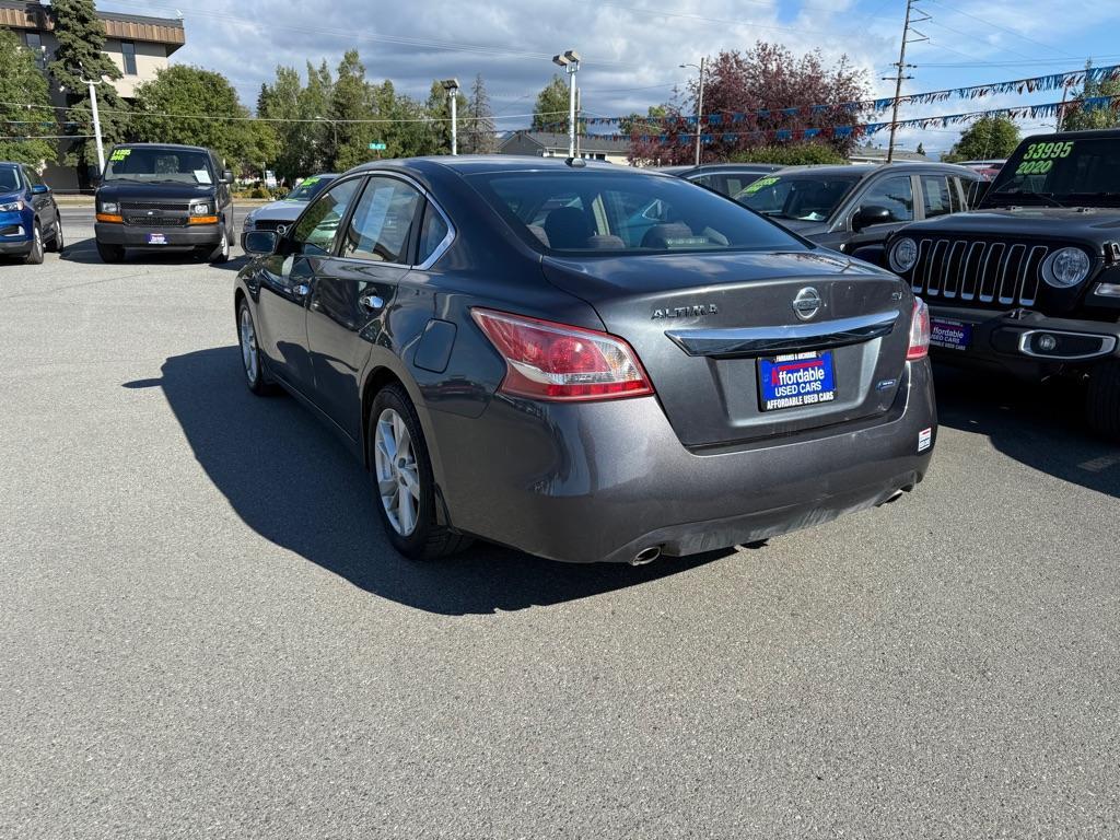 used 2013 Nissan Altima car, priced at $9,995