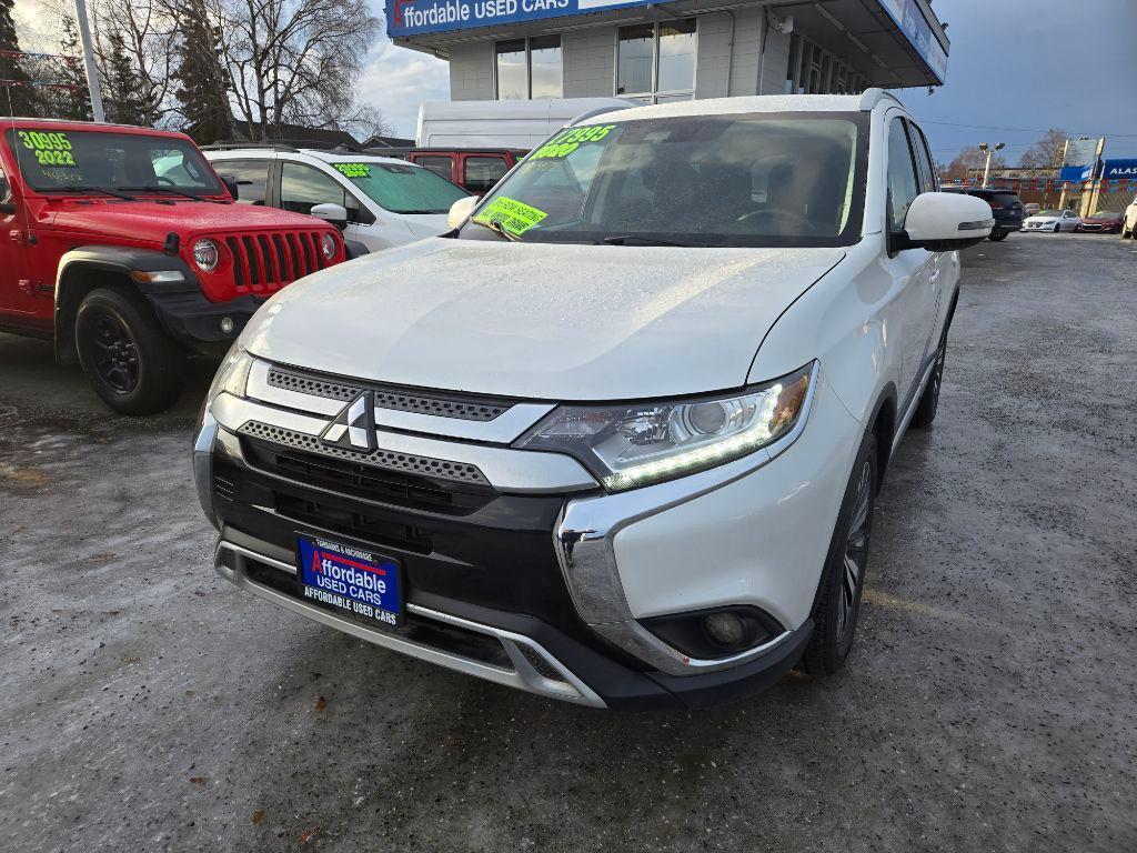 used 2020 Mitsubishi Outlander car, priced at $17,995