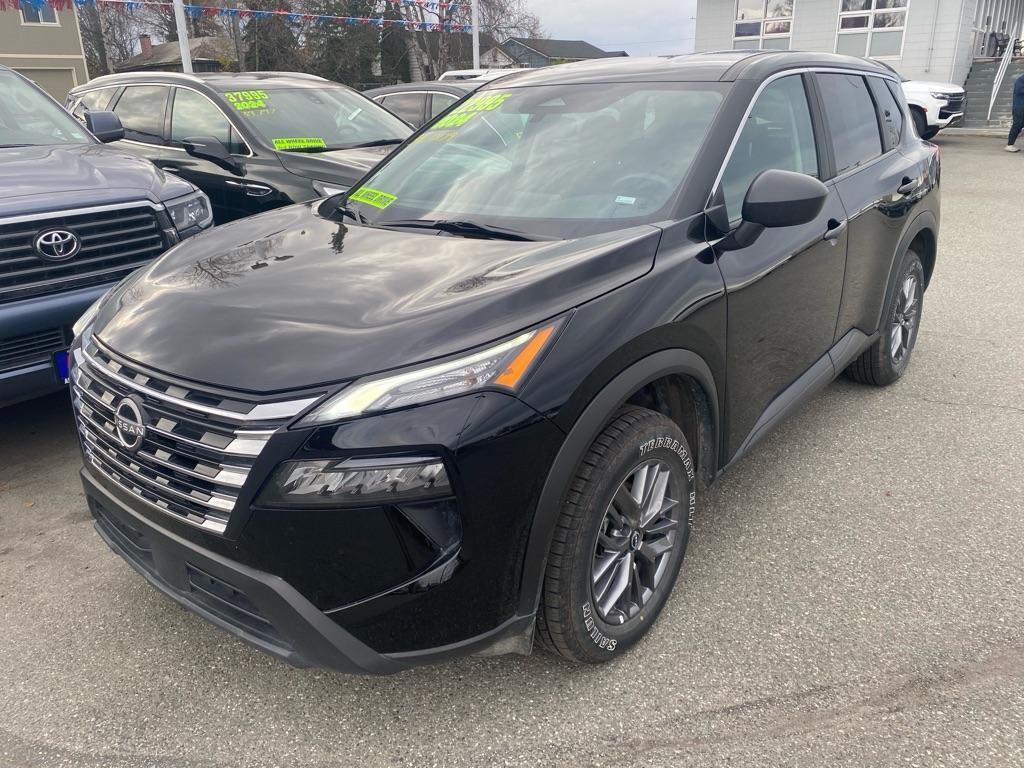 used 2024 Nissan Rogue car, priced at $22,995