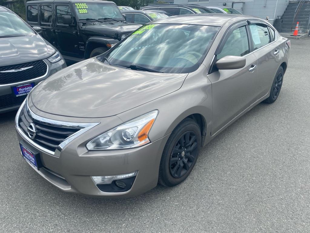 used 2014 Nissan Altima car, priced at $11,995