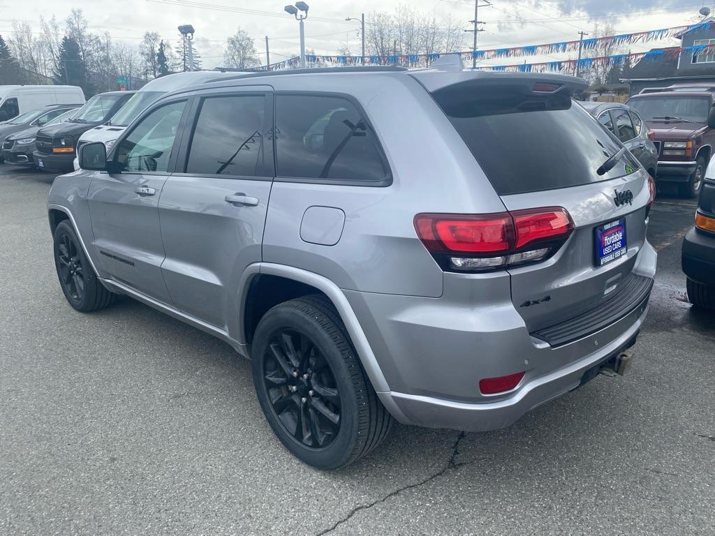 used 2021 Jeep Grand Cherokee car