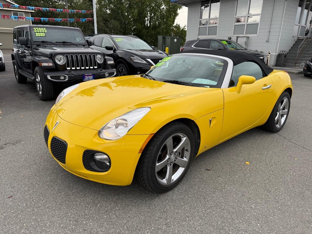 used 2007 Pontiac Solstice car, priced at $8,995
