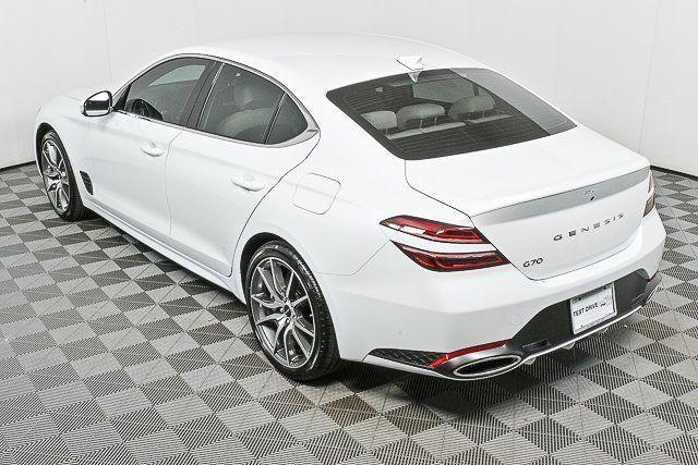 used 2025 Genesis G70 car