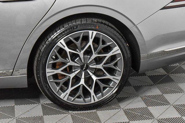 new 2025 Genesis G90 car, priced at $102,305