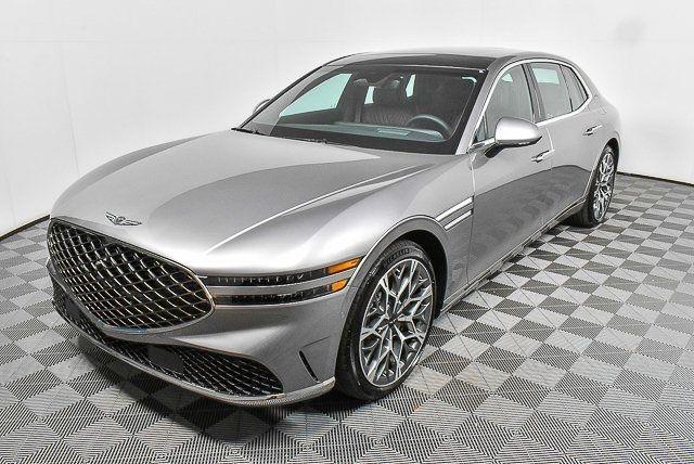 new 2025 Genesis G90 car, priced at $102,305