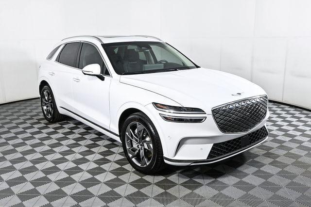 new 2025 Genesis Electrified GV70 car, priced at $69,355