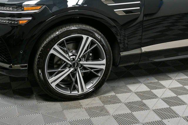 new 2025 Genesis GV80 Coupe car, priced at $89,595