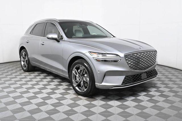 new 2025 Genesis Electrified GV70 car, priced at $68,405