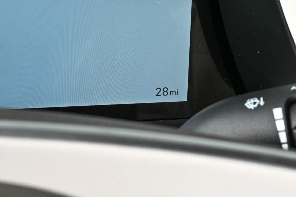 new 2026 Genesis G90 car, priced at $106,835