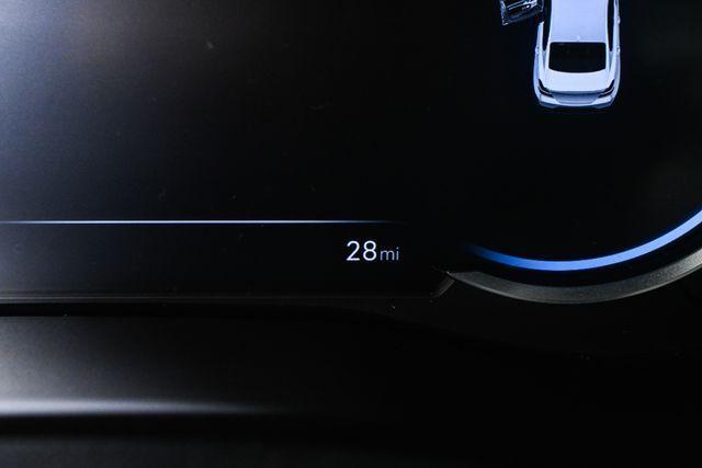 used 2025 Genesis G70 car