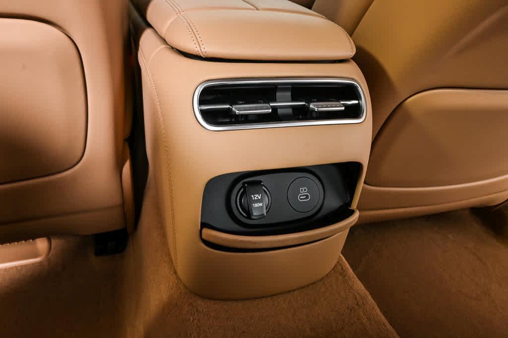 new 2026 Genesis G90 car, priced at $106,400