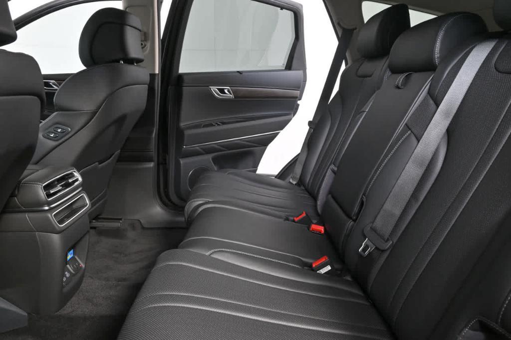 new 2026 Genesis GV80 car, priced at $66,480