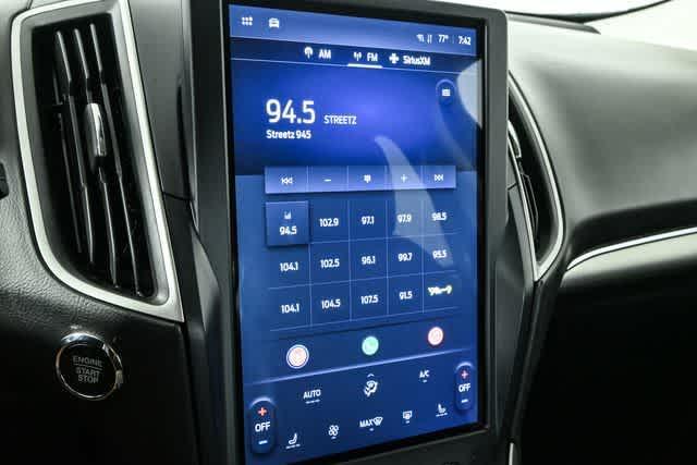 used 2022 Ford Edge car, priced at $19,995