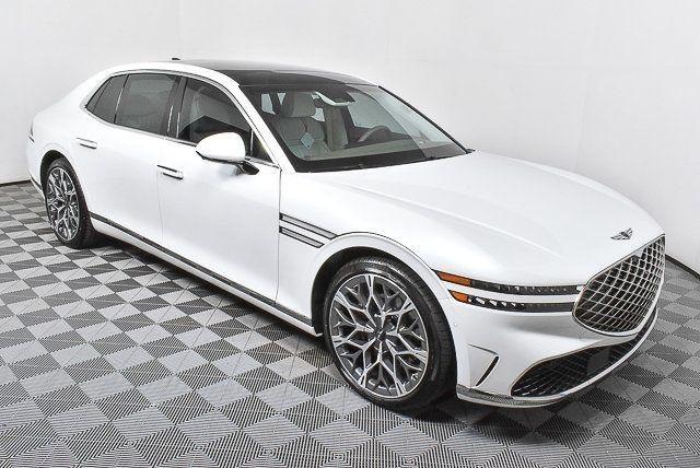new 2025 Genesis G90 car