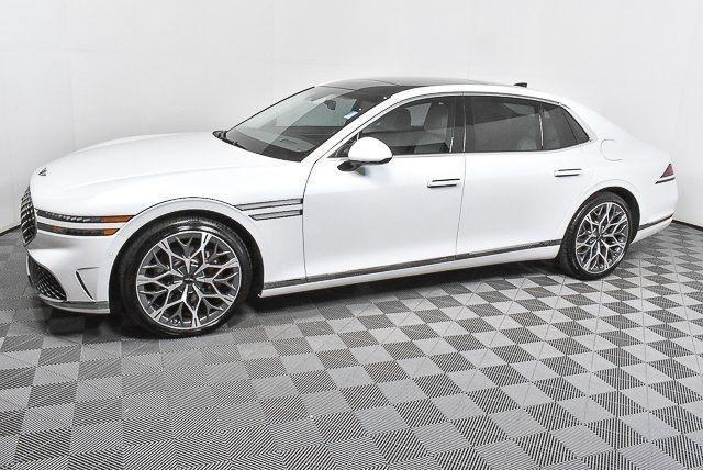 new 2025 Genesis G90 car