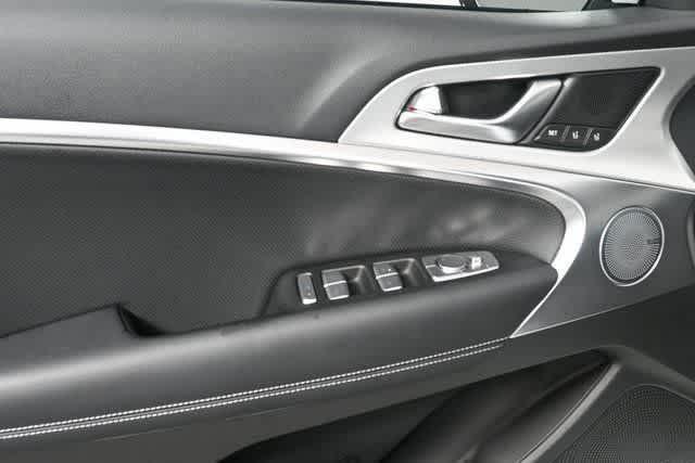 new 2026 Genesis G70 car, priced at $51,220