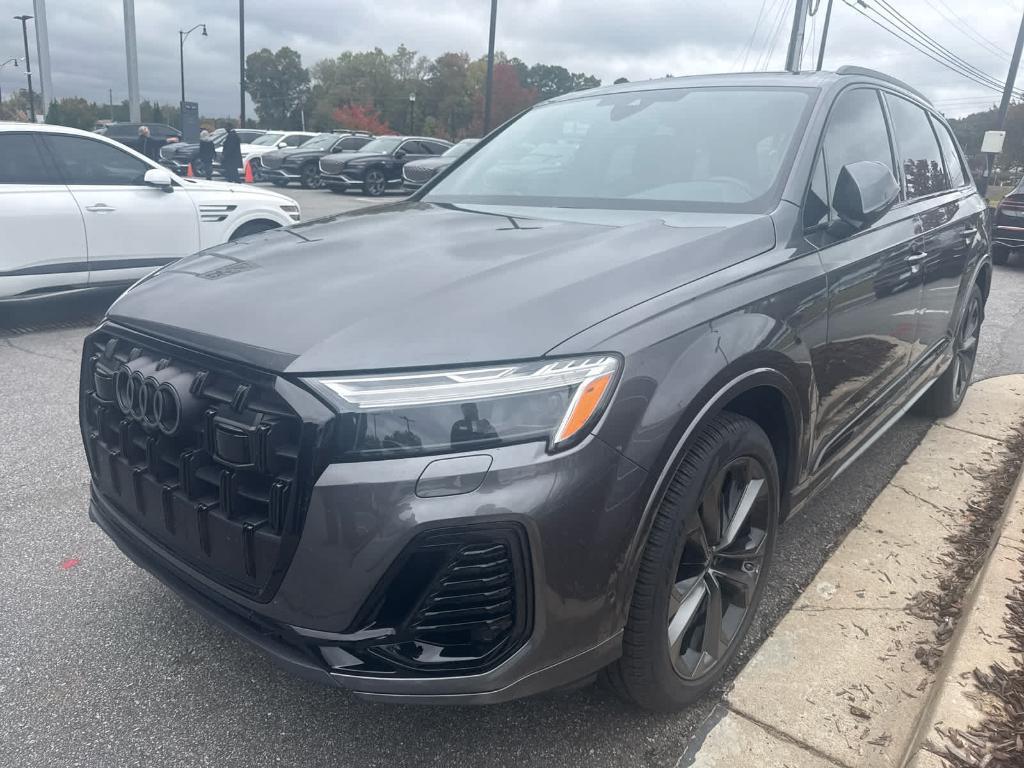 used 2025 Audi Q7 car, priced at $56,499