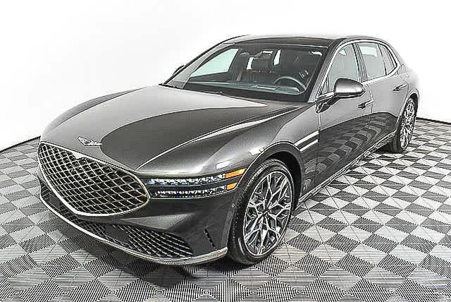 new 2025 Genesis G90 car, priced at $103,295