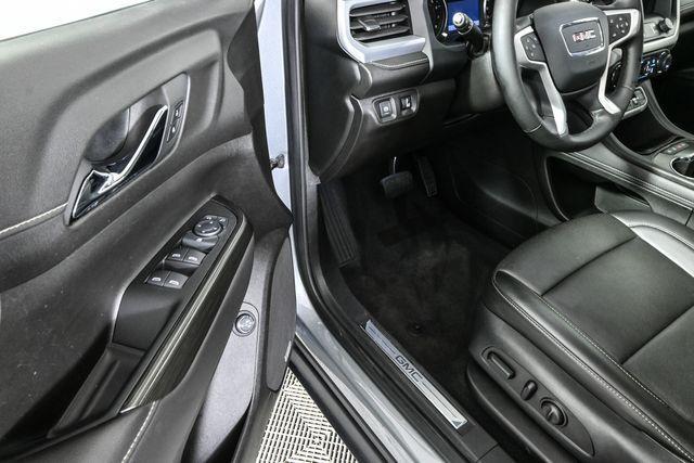 used 2023 GMC Acadia car, priced at $25,023