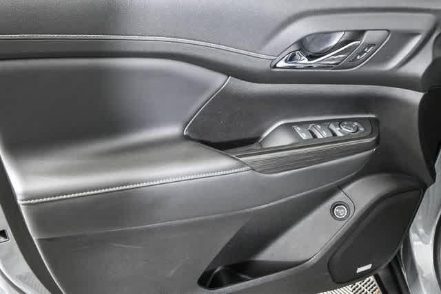 used 2023 GMC Acadia car, priced at $25,750