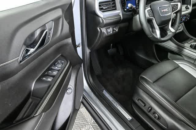 used 2023 GMC Acadia car, priced at $25,750