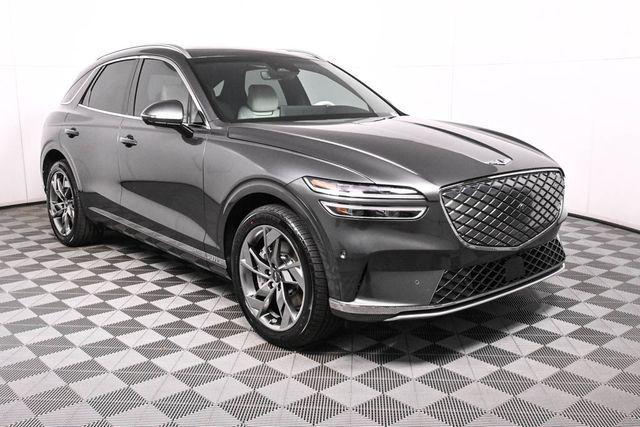 new 2025 Genesis Electrified GV70 car, priced at $67,950