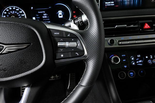 new 2025 Genesis G70 car, priced at $48,002