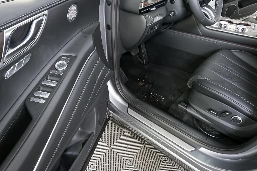 new 2026 Genesis GV80 car, priced at $67,525