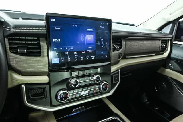 used 2024 Ford Expedition car, priced at $46,499