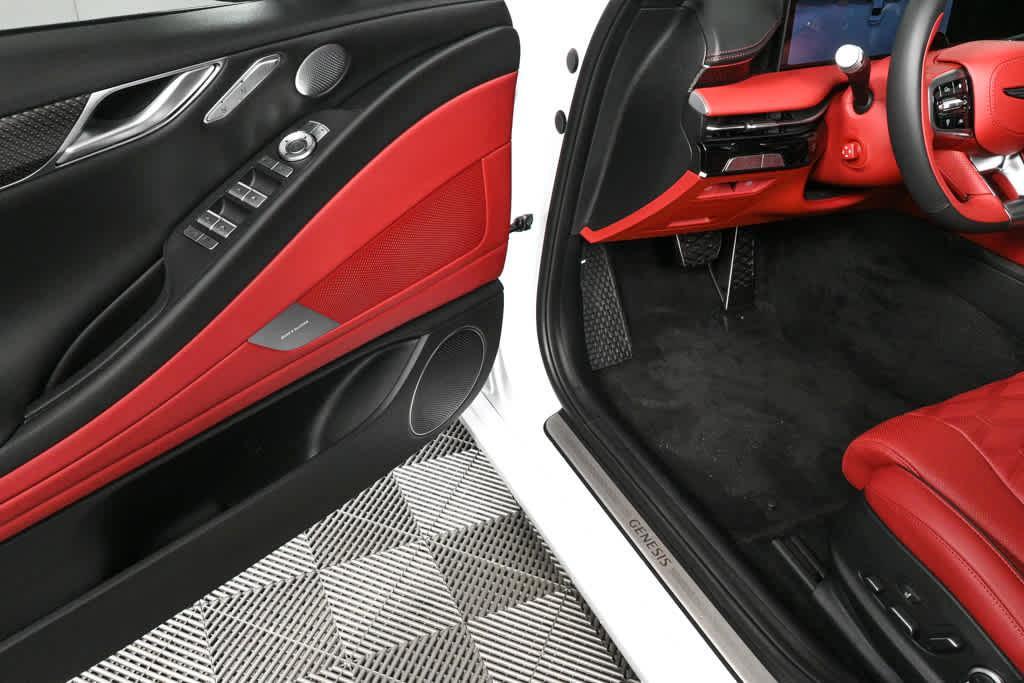 new 2026 Genesis G80 car, priced at $81,485