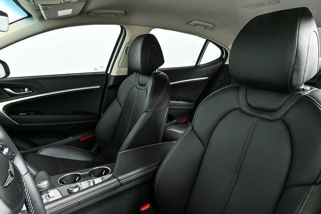 used 2025 Genesis G70 car