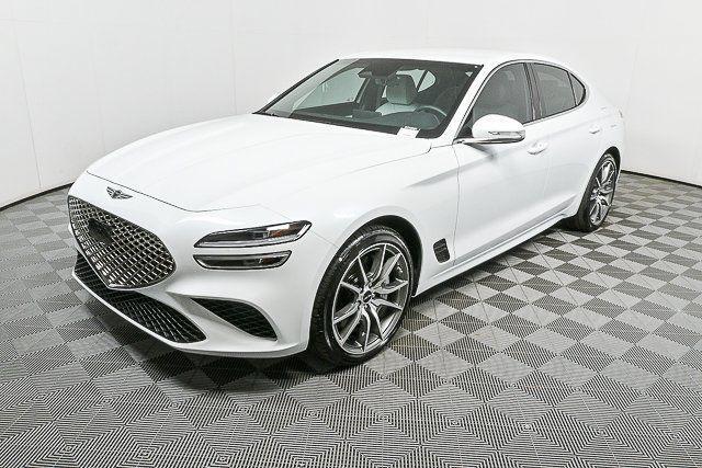 used 2025 Genesis G70 car