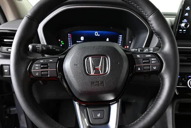 used 2025 Honda Pilot car, priced at $47,699