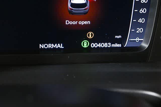 used 2025 Honda Pilot car, priced at $47,699