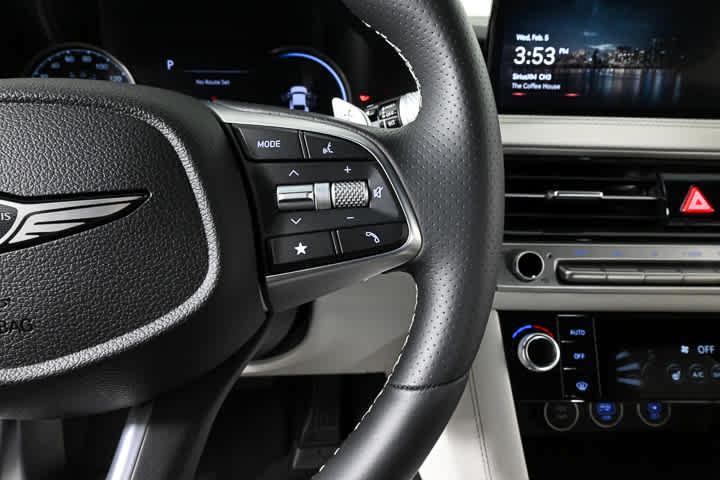 used 2025 Genesis G70 car, priced at $35,399