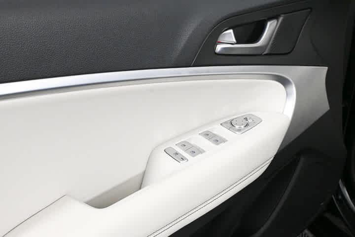 used 2025 Genesis G70 car, priced at $35,399