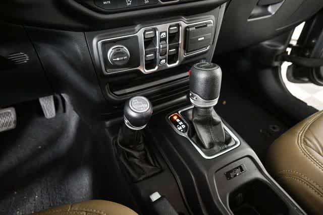 used 2021 Jeep Gladiator car, priced at $29,877