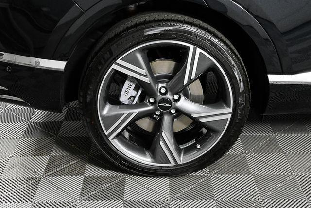 new 2025 Genesis GV80 car, priced at $83,929