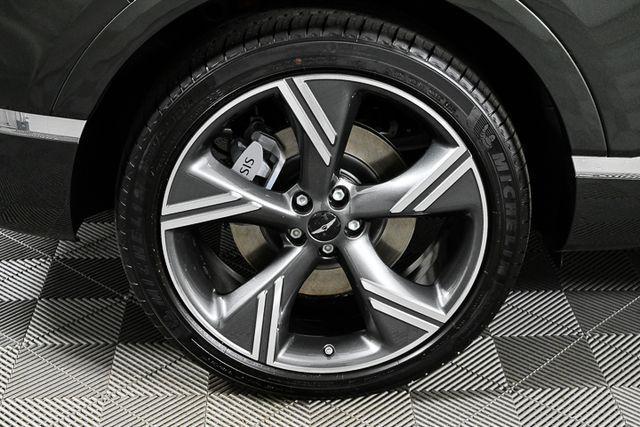 new 2025 Genesis GV80 car, priced at $83,830