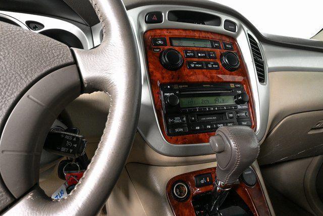 used 2002 Lexus SC 430 car, priced at $9,975