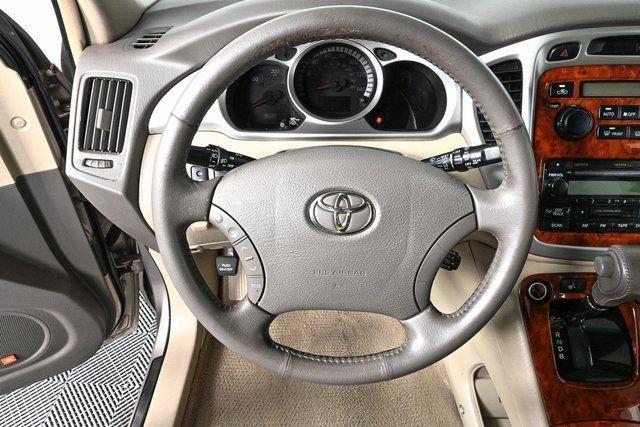 used 2002 Lexus SC 430 car, priced at $9,975