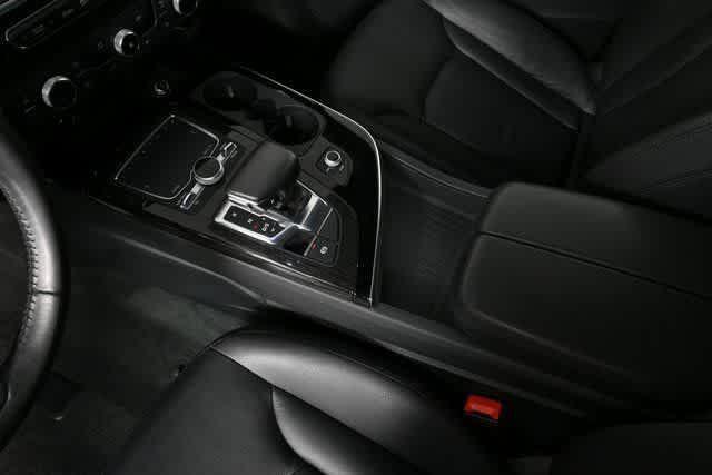 used 2017 Audi Q7 car, priced at $14,400