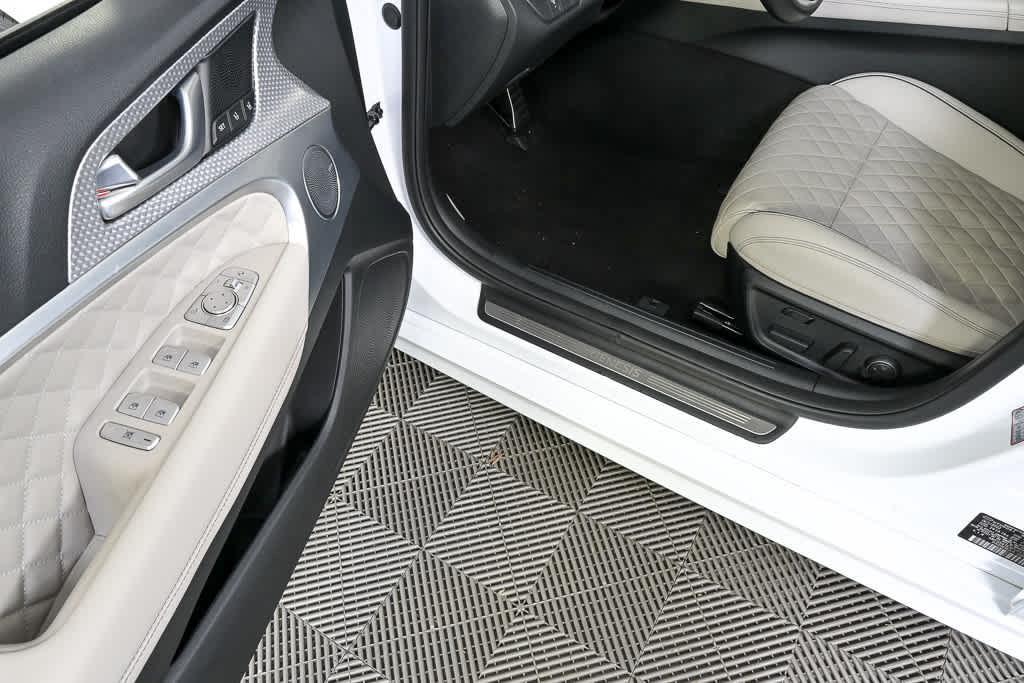 used 2023 Genesis G70 car, priced at $34,988