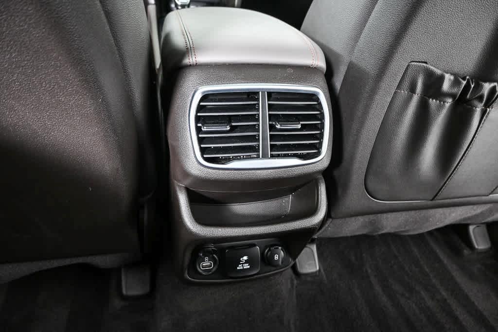 used 2020 Hyundai Santa Fe car, priced at $20,252