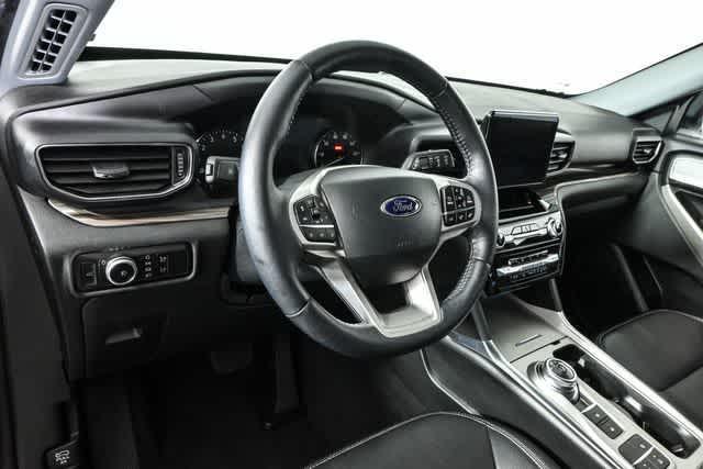 used 2023 Ford Explorer car, priced at $27,800