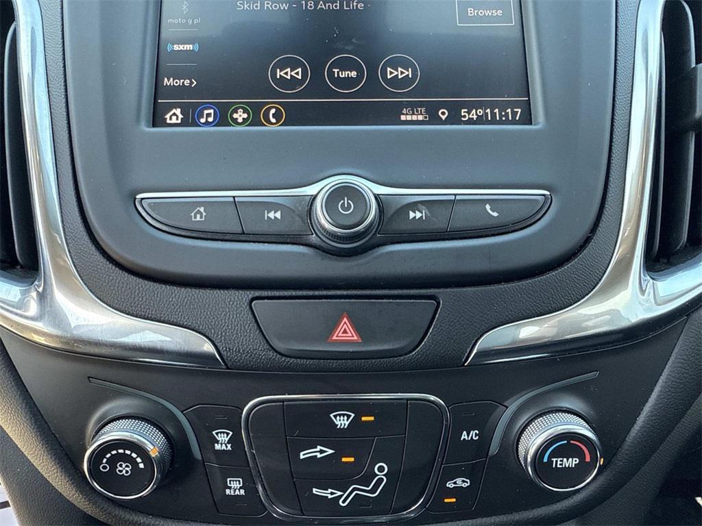 used 2021 Chevrolet Equinox car, priced at $18,998