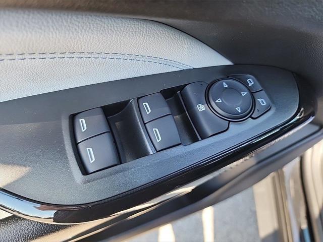 new 2025 Chevrolet Trax car, priced at $24,126