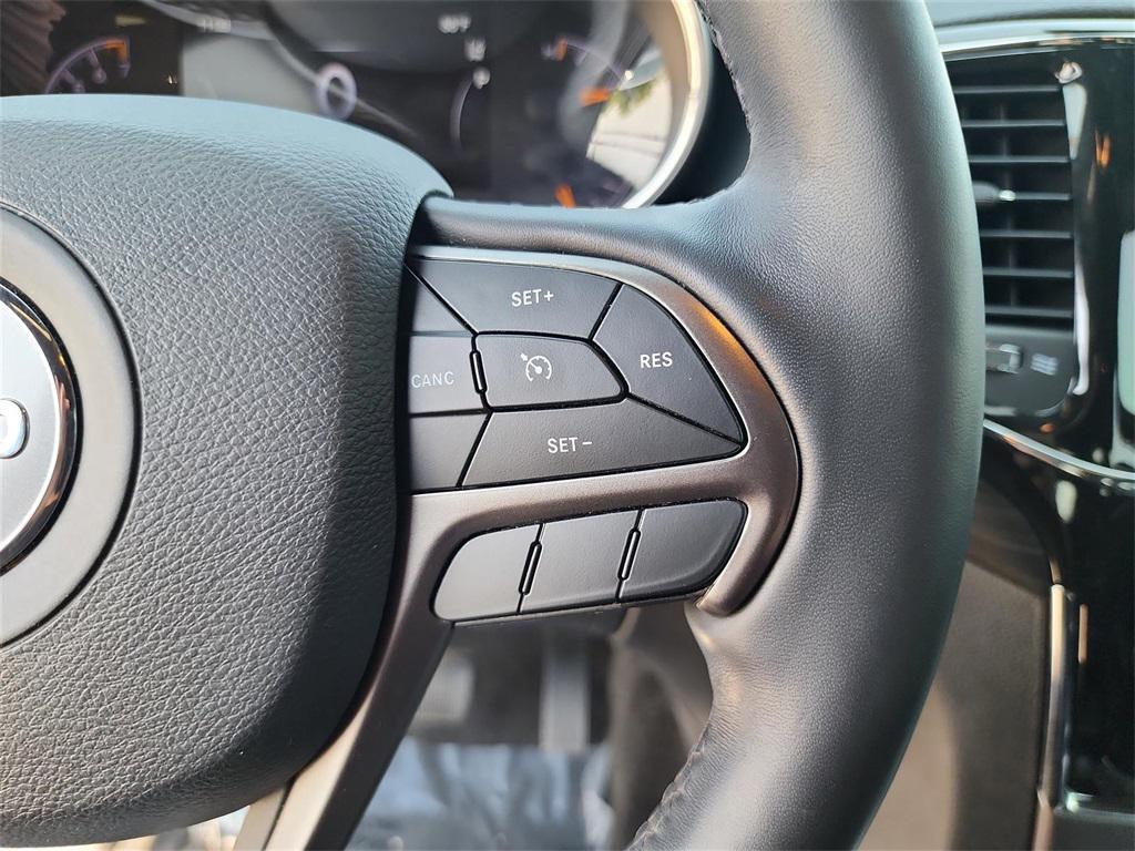 used 2021 Jeep Grand Cherokee car, priced at $27,888