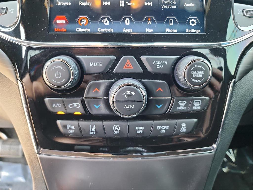 used 2021 Jeep Grand Cherokee car, priced at $27,888