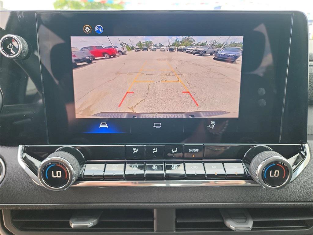 new 2025 Chevrolet Colorado car, priced at $42,090
